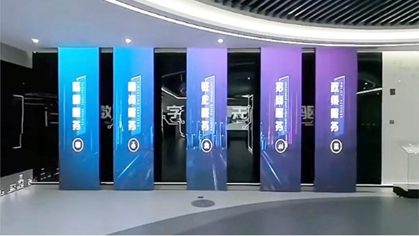 如何讓開(kāi)合屏成為展廳展館中的亮點(diǎn)設(shè)備？